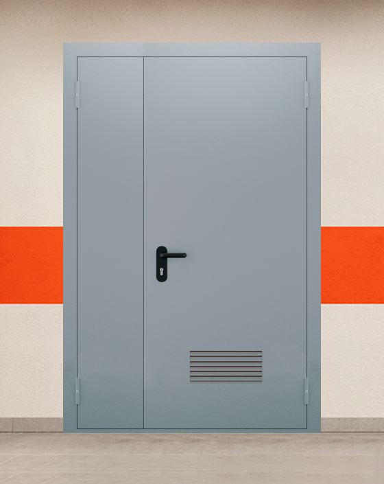 Противопожарная полуторная серая дверь EI 30 (3-го типа) без доводчика с прямоугольной решеткой