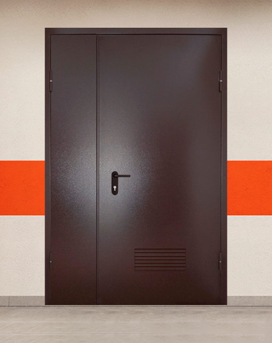 Противопожарная полуторная коричневая дверь порошковым напылением EIS 60 без доводчика с прямоугольной решеткой