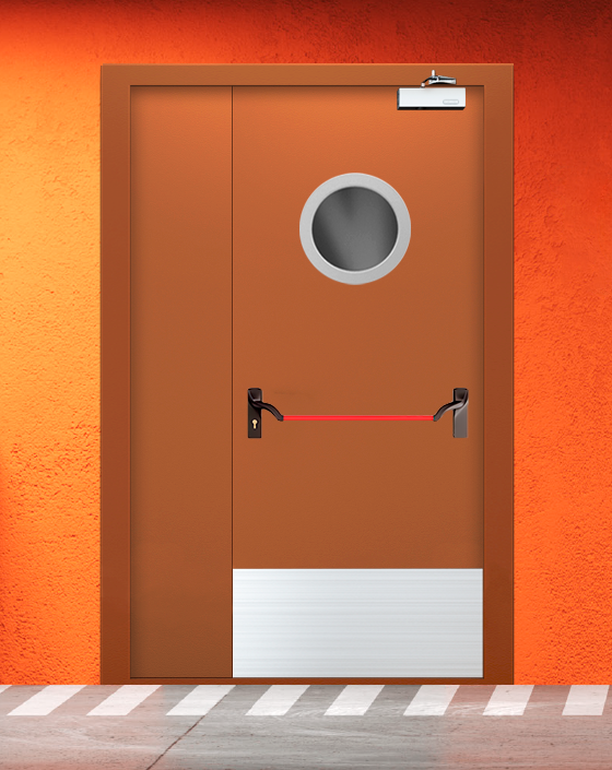 Противопожарная полуторная коричневая дверь EIS 60 с ручкой антипаника, круглым окном, широким отбойником