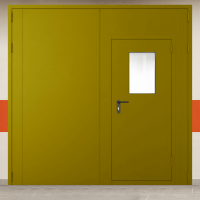 Ворота металлические двустворчатые желтые с дверью и окном без доводчика